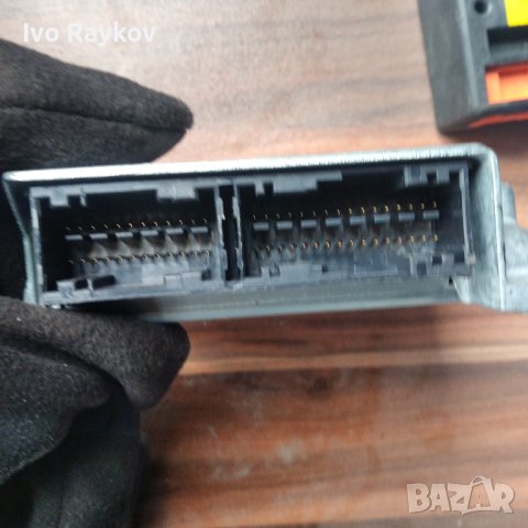 Централа airbag за CITROEN C4 PICASSO 9664217980, снимка 2 - Части - 43302509