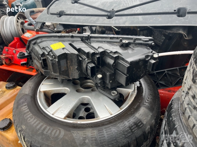 Продавам фар за Шкода октавия3. 2024, снимка 5 - Аксесоари и консумативи - 52864046