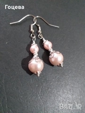 Изящни обици с нежни розови кристални перли и орнаменти в цвят Сребро , снимка 1 - Обеци - 32642418