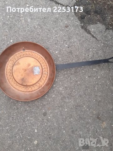 Стар меден тиган и ковани купички мед, снимка 1