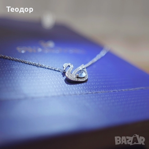 Колие Swarovski – модел “Лебед”