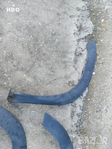 Пластмасови вежди за калник Дачия Дъстър модел 2010г-2017г., снимка 6 - Части - 49800788