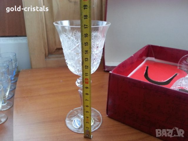 Кристални чаши Бохемия Чехословакия, снимка 4 - Антикварни и старинни предмети - 34728072