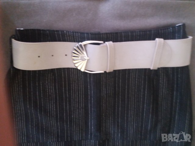 Дамска черна пола със сребристи ивици, снимка 3 - Поли - 36766058