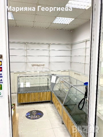 Търговско помещение в центъра на Горна Оряховица, снимка 2 - Магазини - 52405940