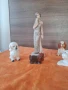 Фигурка на дама с кученце, снимка 5