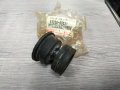 52208-60031**NEU**TOYOTA*Втулка, окачване*LAND CRUISER 90**3.0D/3.4**03.1996-12.2002**, снимка 3