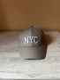 Нова сива бейзболна шапка с бяла бродерия NYC с регулираща се обиколка 100% памук, снимка 1