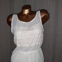Н&М 36 Бяла, дълга ,ефирна рокля с дантела , снимка 7 - Рокли - 37794181