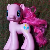 Оригинално малкото пони на Хасбро My little pony Hasbro , снимка 1 - Кукли - 43894848