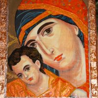 Света Богородица с Младенеца