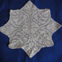 Дантелени покривки звезда подарък Карета Тишлайфери Плетени покривки за маса, снимка 2 - Ръчно изработени сувенири - 31105643