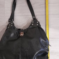 Черна чанта от естествена кожа, снимка 11 - Чанти - 43060155