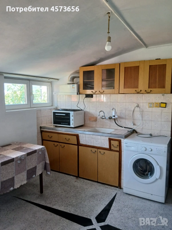 Давам таванска гарсонера , снимка 1