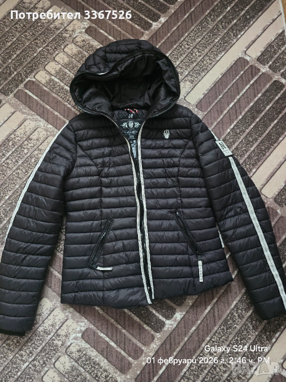 Дамско спортно яке , снимка 1