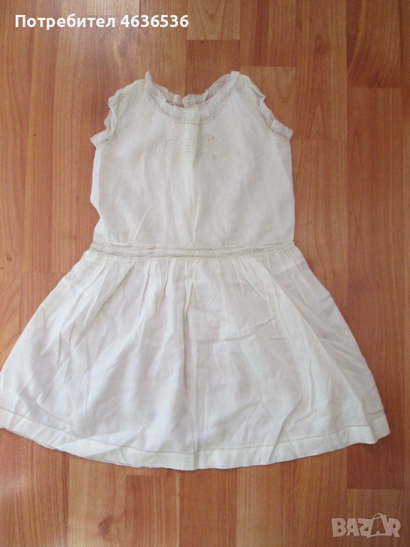 20-те год. детска рокля, бродерия и дантела, снимка 1