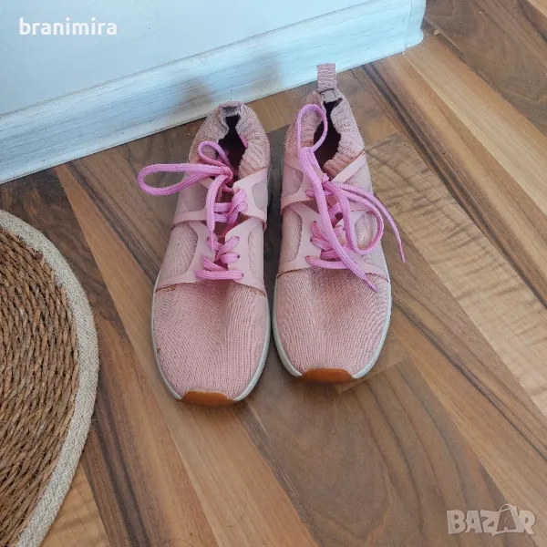 Розови обувки "Strativarius ", снимка 1