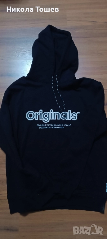 Продавам 2 суичера на jack Jones originals , снимка 1