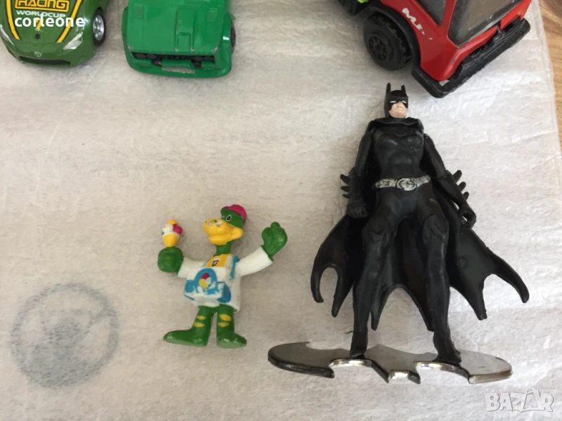 БАТМАН фигурка от пластмаса 9 см, снимка 1