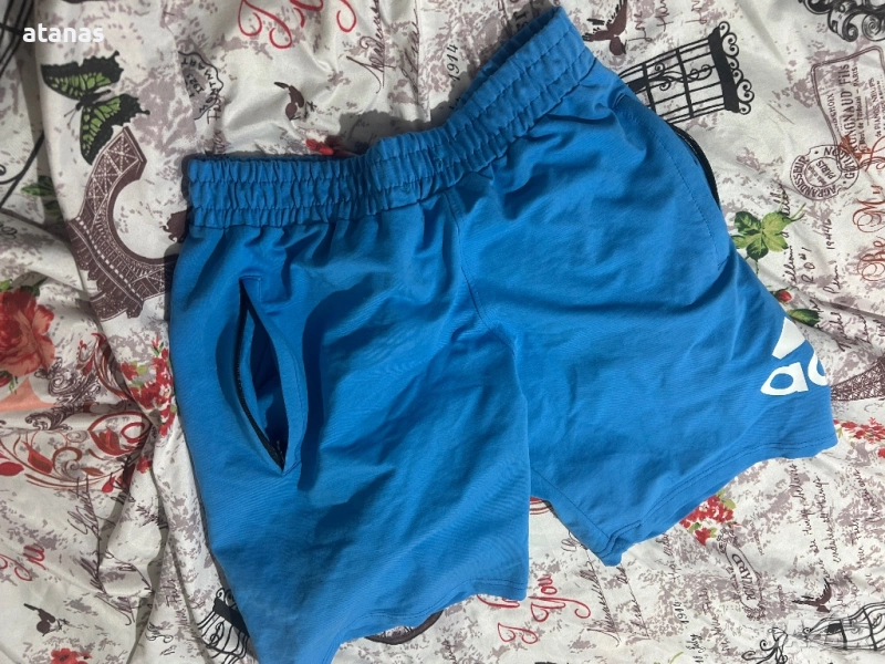 Къси гащи Адидас , снимка 1