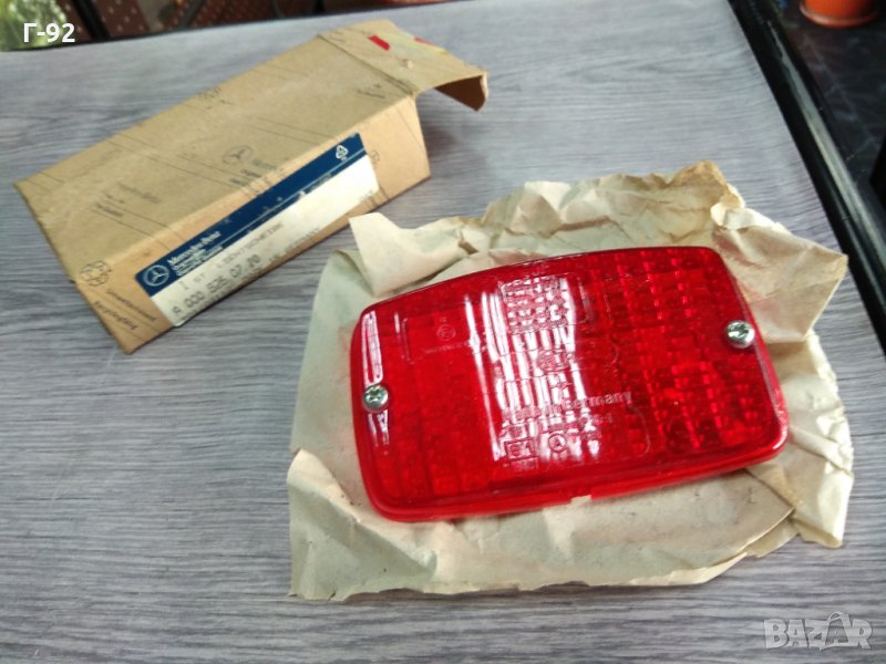 A0008260710**NEU**MERCEDES-BENZ**W460**Стъкло, задни светлини**, снимка 1