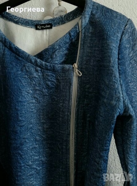 Синьо сако от релефен плат, снимка 1