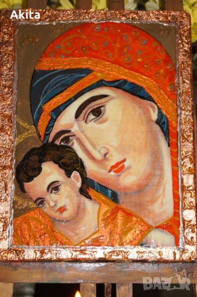 Света Богородица с Младенеца, снимка 1