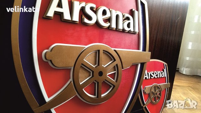 Футболна релефна емблема на Барселона Реал Мадрид Манчестър, снимка 1