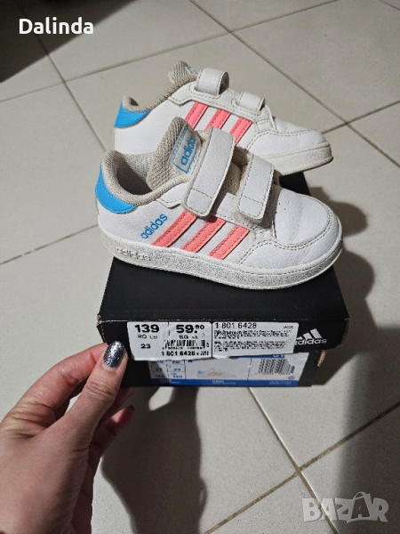 Детски маратонки Adidas 23номер, снимка 1