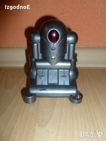 Робот дроид, снимка 1