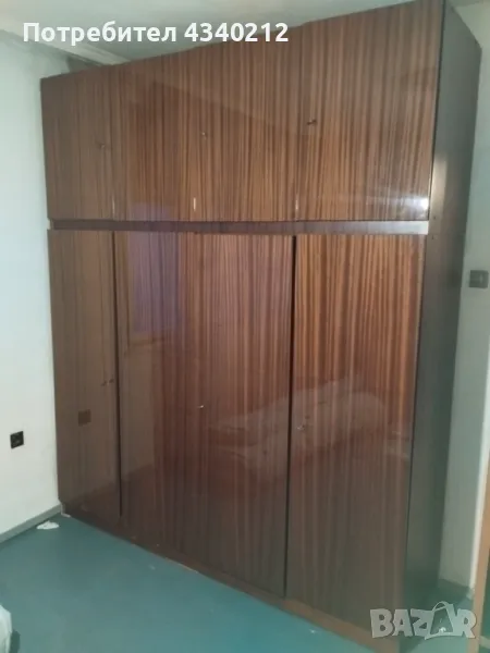 Четирикрилен гардероб, снимка 1