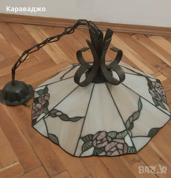 Плафон Тигани, снимка 1