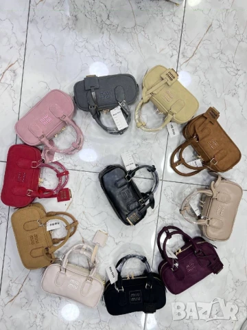чанти Miu Miu , снимка 4 - Чанти - 50742767