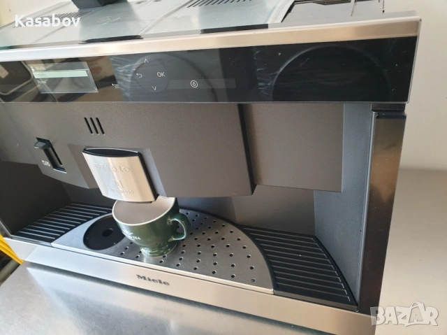 Miele Nespresso Кафемашина за вграждане Кафе автомат Миеле Кафе машина, снимка 5 - Кафемашини - 53449309