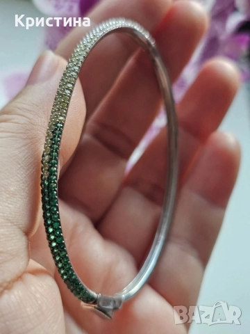 Красива сребърна гривна с цветни циркони , снимка 2 - Гривни - 51962305