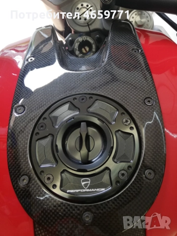 Ducati тунинг капачка за резервоар 