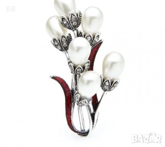 Брошка букет цветя с перли