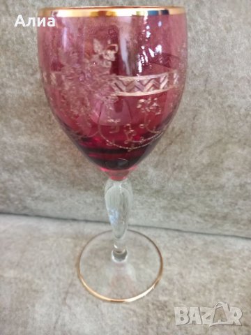 Гравирани чаши цветно стъкло за вино 6 бр., снимка 4 - Чаши - 40448334