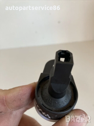 Интериорно  светлина за Jeep Cherokee 3.7 (2005) 56042559AA, снимка 2 - Части - 53568806