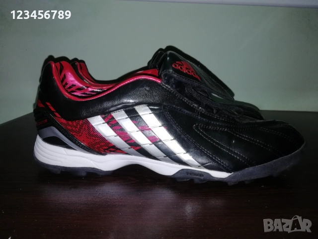 Champions League Adidas Predator PowerSwerve оригинални стоножки маратонки 45 1/3 Шампионска Лига , снимка 3 - Маратонки - 52190607