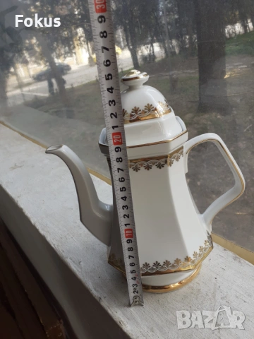 Чайник немски порцелан с позлата, снимка 7 - Антикварни и старинни предмети - 53388637