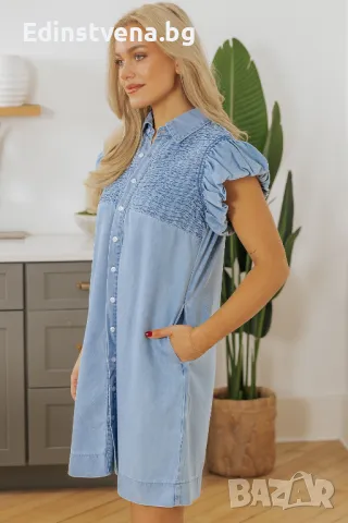 Дамска дънкова рокля в светлосиньо с копчета и къси ръкави с къдрички, снимка 3 - Рокли - 49608523