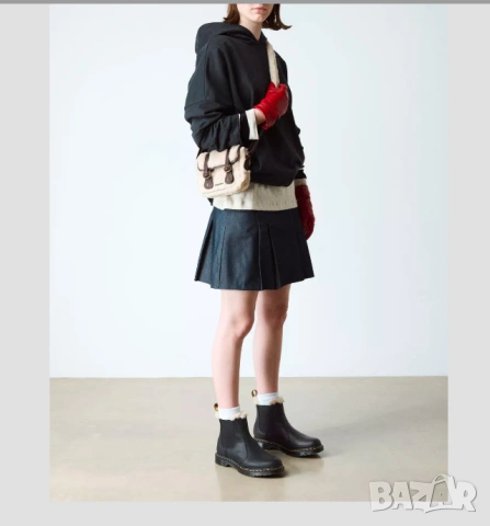  боти / ботуши, Dr. Martens Челси с подплата от изкуствена кожа Leonore номер 37, снимка 4 - Дамски боти - 53238273