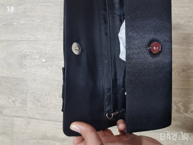 Дамски портмонета, снимка 7 - Дамски - 40514191