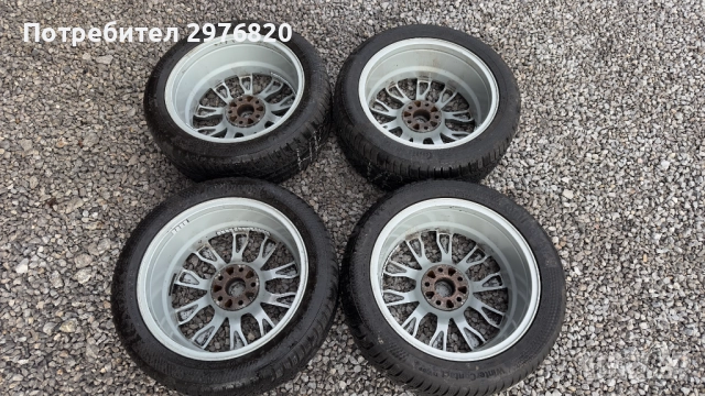 Зимни гуми с джанти 245/45R18 Renault, снимка 2 - Гуми и джанти - 52638067