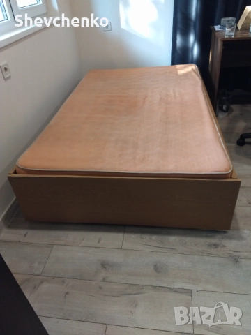 Подарявам легло с матрак 120 на 190 см