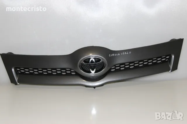 Предна решетка Toyota Corolla Verso (2004-2007г.) предна емблема Тойота Корола Версо 531110F020