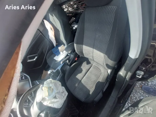 Peugeot 308 1,6 HDI , Пежо 308 на части! Юни 2015, снимка 7 - Автомобили и джипове - 47581015