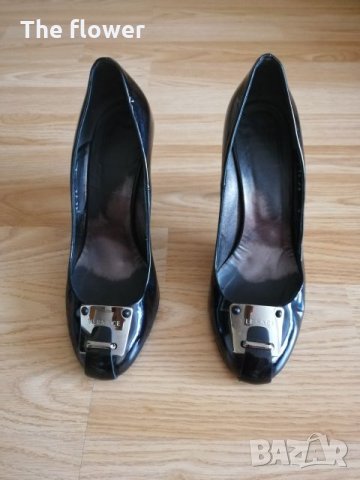 Оригинални обувки VERSACE , снимка 1 - Дамски елегантни обувки - 26877317