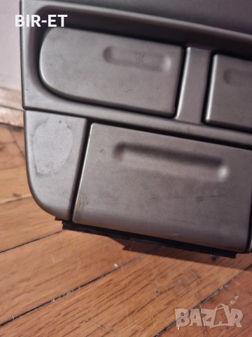 Сива средна конзола с къпхолдери за Опел вектра Б/ Opel vectra b, снимка 3 - Части - 53037415